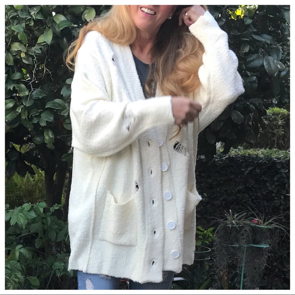 Café Murano! Distressed Off White Cardigan Sweater - Picture 4 of 8
